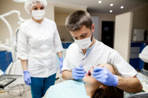 Periodontist for Implants: Why Some Cases Need a Specialist, Not a General Dentist